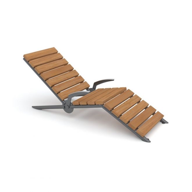 Puisoista valmistettu Marseille Deck Chair lepotuoli.