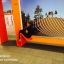 Fitness-laite Ribbon Fitness I oranssilla taustalla.