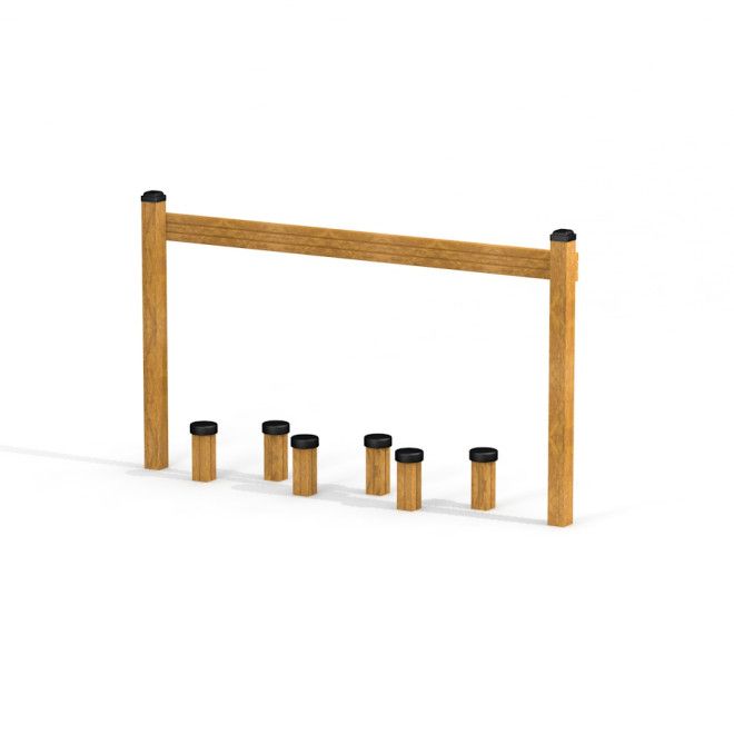 Obstacle Course Stepping Logs - puiset tasapainopuut leikkipaikalle, joissa kuusi eri korkeista pylv