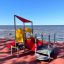 All Accessible Mars Playground - esteettömäksi suunniteltu leikkipaikka punaisilla ja keltaisilla el
