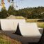 Quarter-pipe tupla skeittiramppi puistossa.